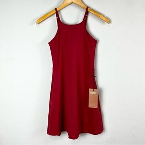 NEW Girlfriend Collective Naomi Active Workout Dress Shorts Lava Red Size Small